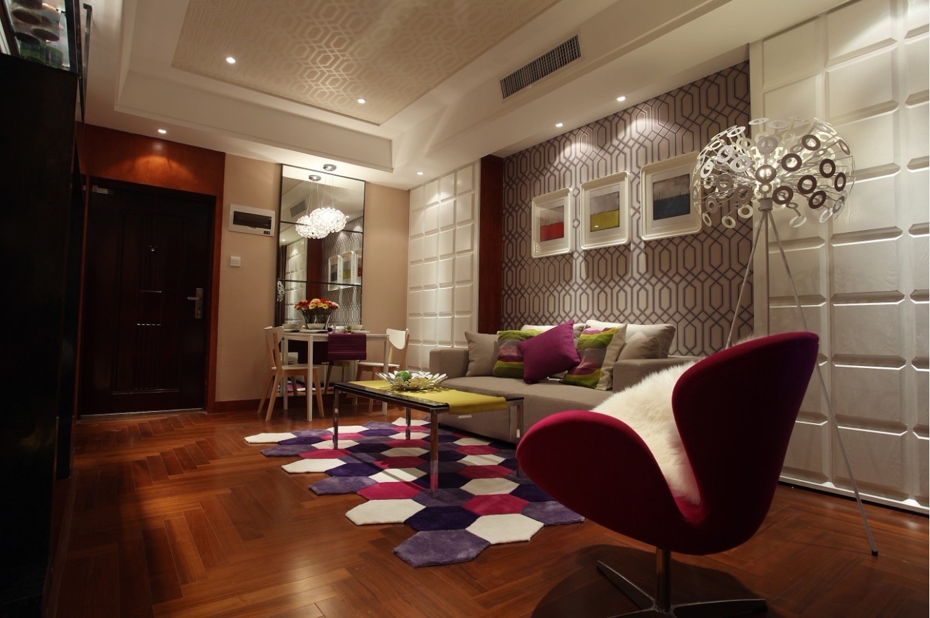 一格鉑金現(xiàn)代簡約式風格裝修