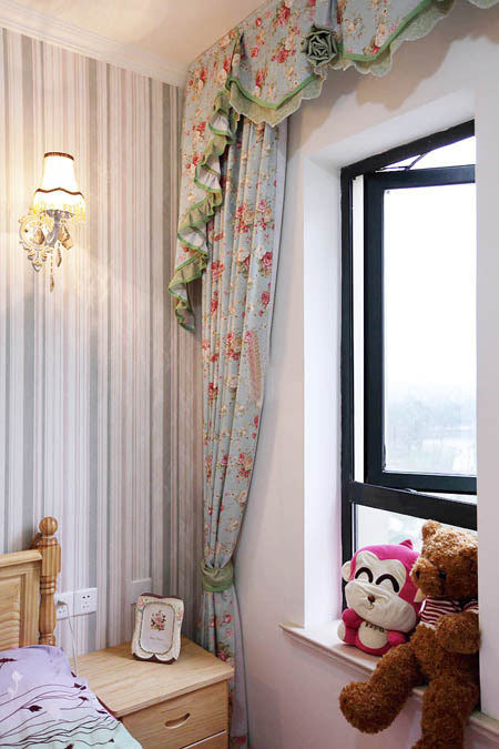 田園地中?；齑铒L格裝修